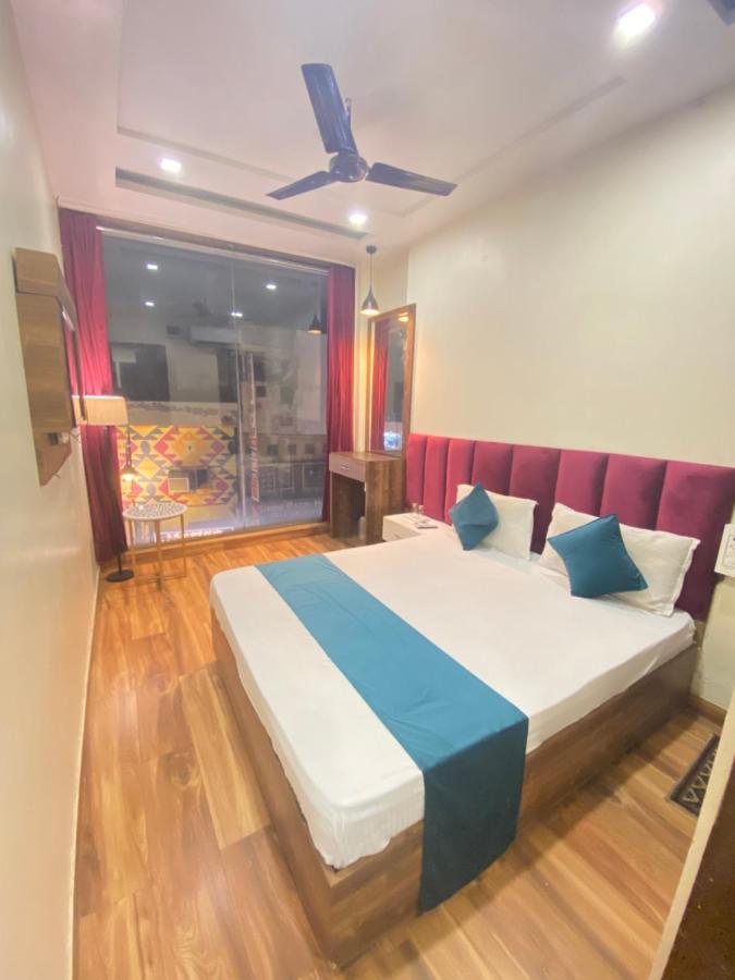 Hotel 56 - 200 Meter From Golden Temple アムリトサル エクステリア 写真