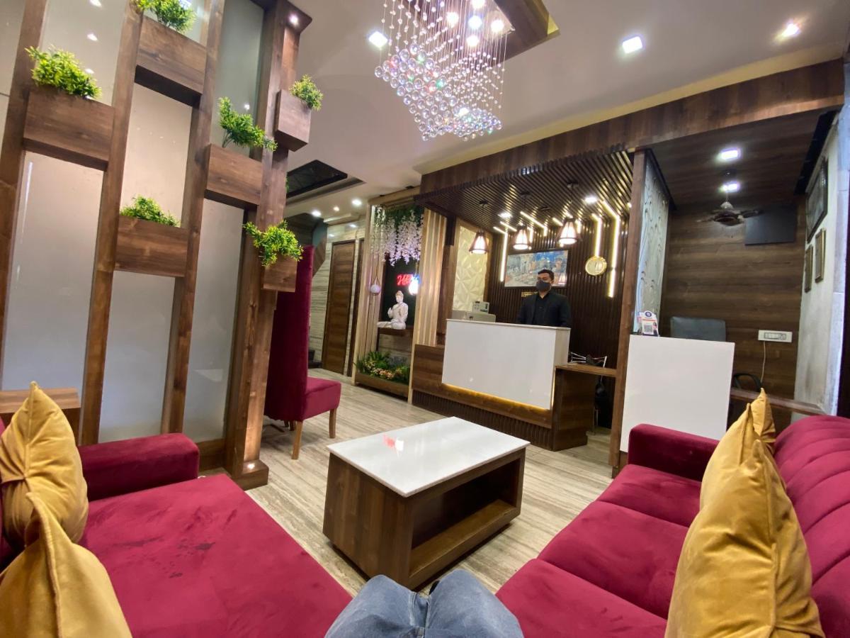 Hotel 56 - 200 Meter From Golden Temple アムリトサル エクステリア 写真